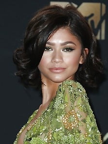 Zendaya mega collection #89329322