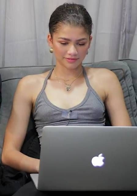 Zendaya mega collection #89329370