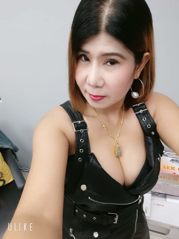 Madre tailandesa
 #95325112
