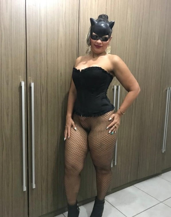 Esposa Mascarada #91385488