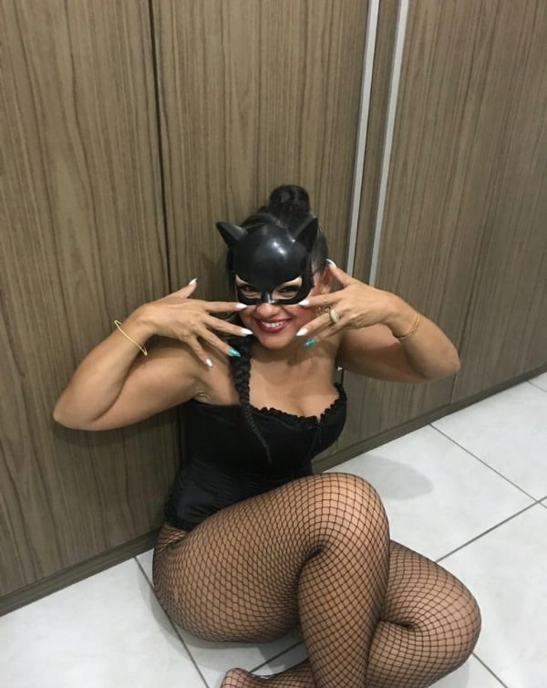 Esposa Mascarada #91385510