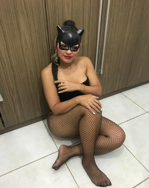 Esposa Mascarada #91385512