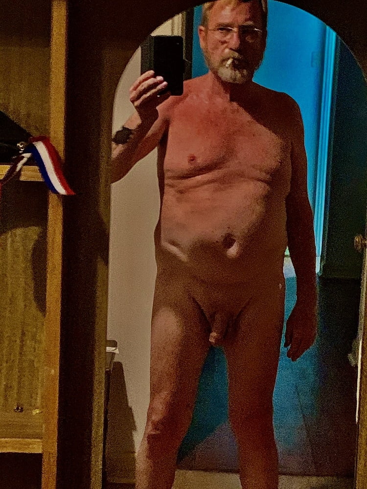 Too hot you ti think up a name for this upload #103968084