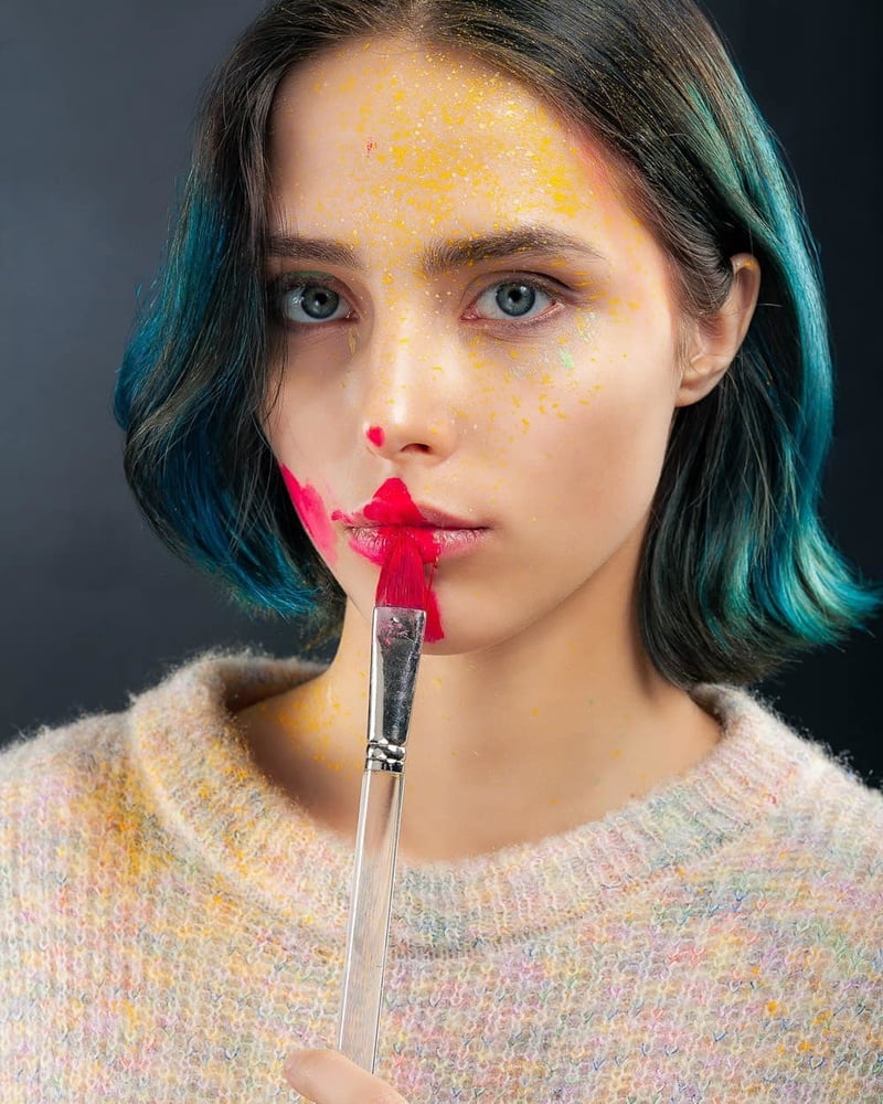 誰が彼女を覚えている？
 #82192827