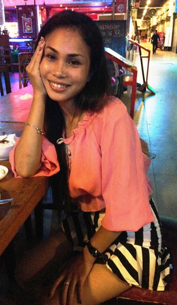 Cambodian Beauty #101715120