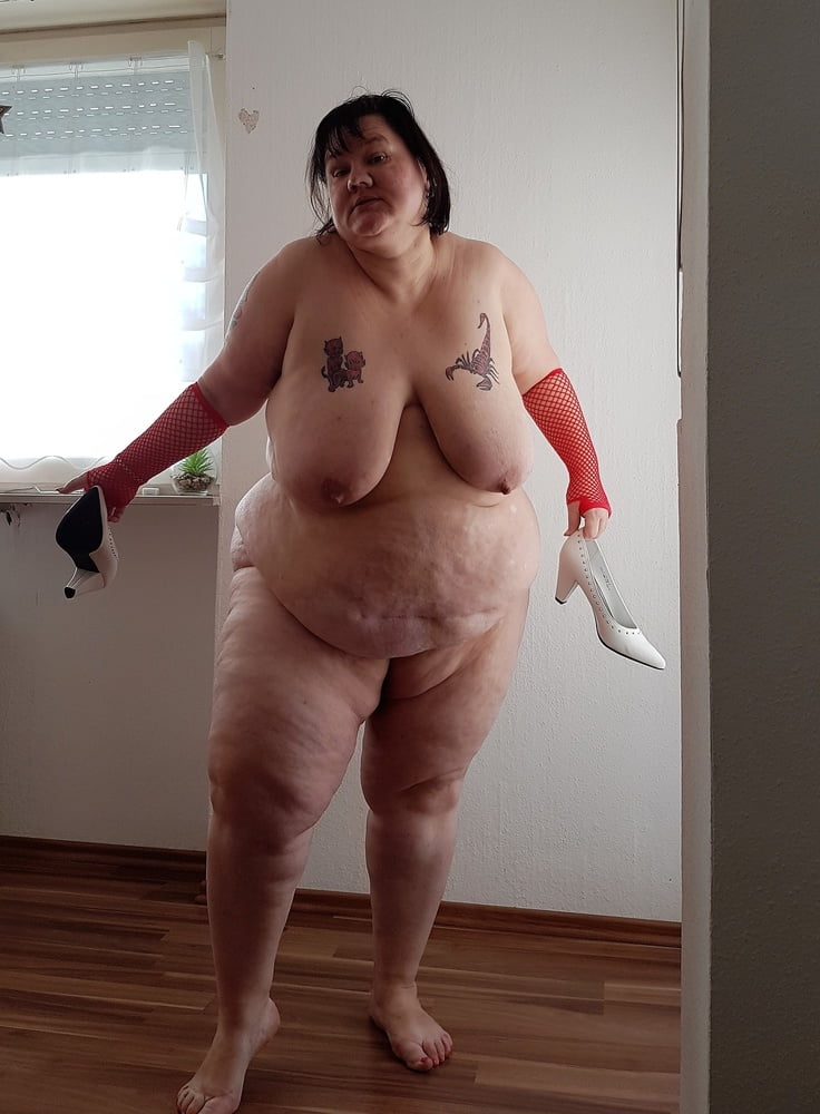 Super Sized Models 92 #96751614