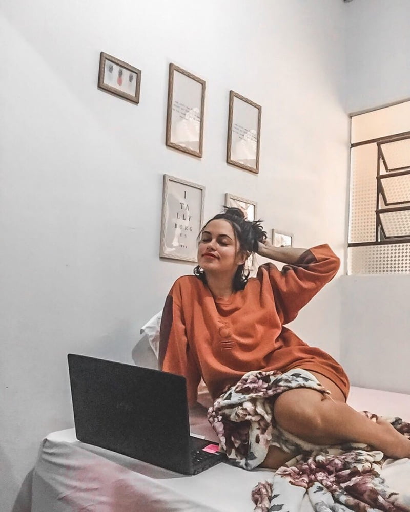 Minha esposa
 #87429287