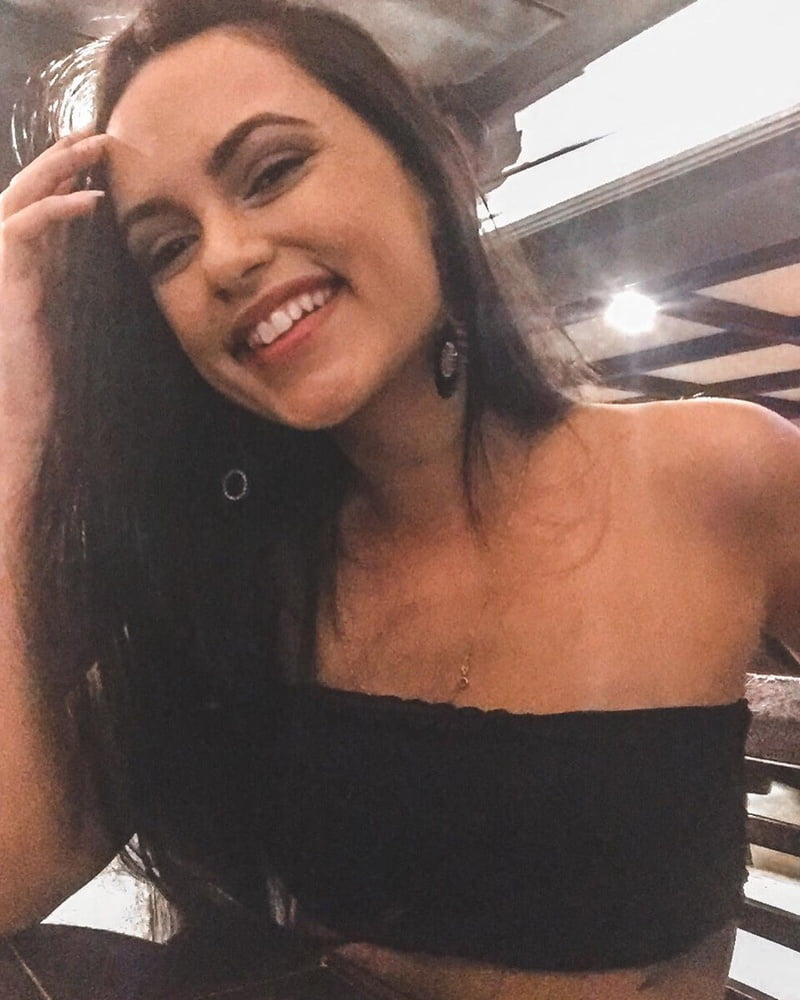 Minha esposa
 #87429502