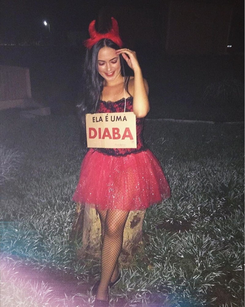 Minha esposa
 #87429578