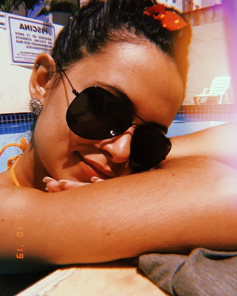 Minha esposa
 #87429601