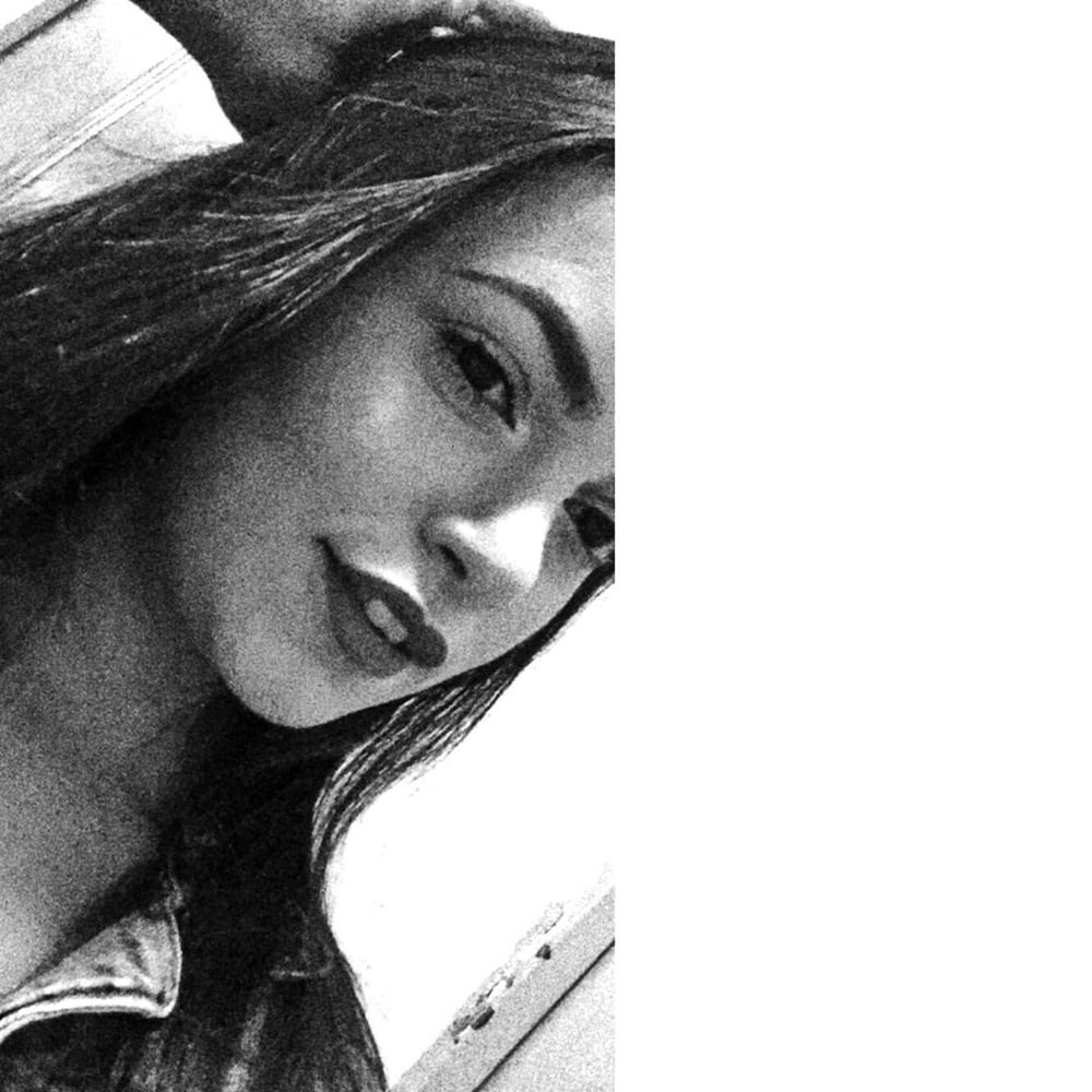 Minha esposa
 #87429633