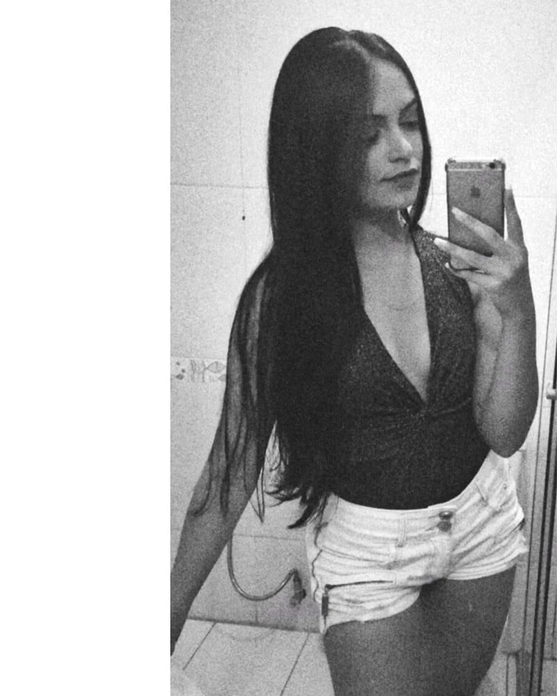 Minha esposa
 #87429640