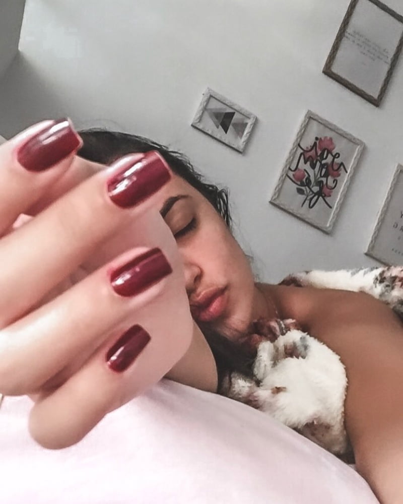 Minha esposa
 #87429772