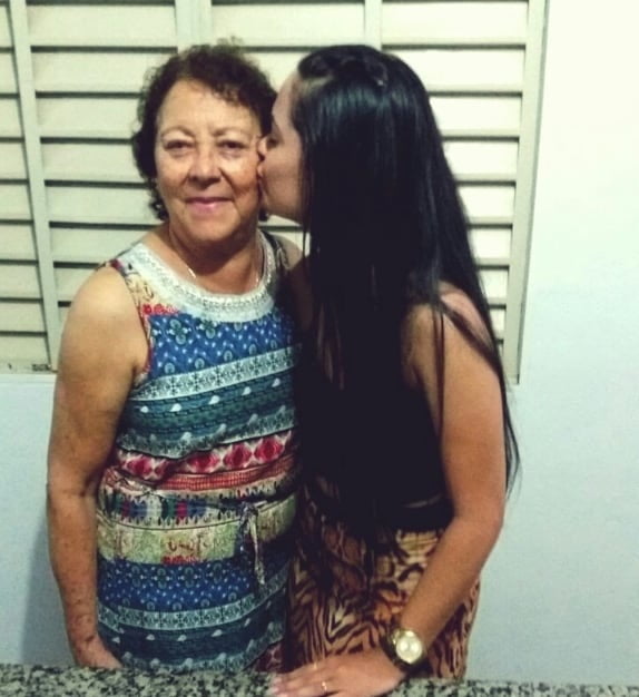 Minha esposa
 #87429968