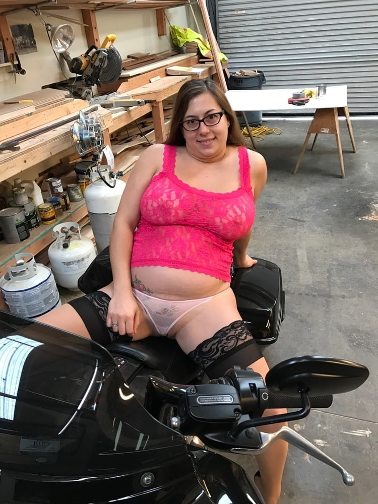 Preggo MILF Before and After - Updated #102999472