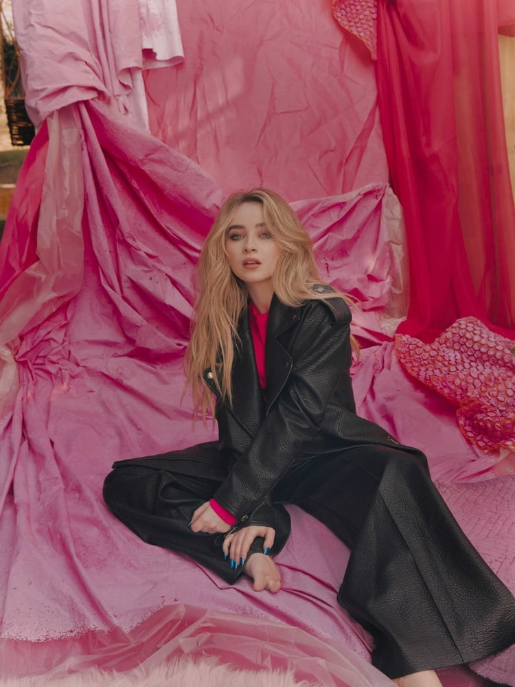 Celebrity Hot 250 - #144 Sabrina Carpenter #94209266