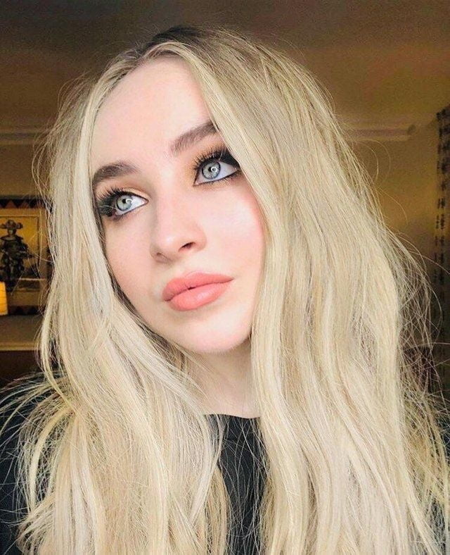 Celebrity Hot 250 - #144 Sabrina Carpenter #94209548