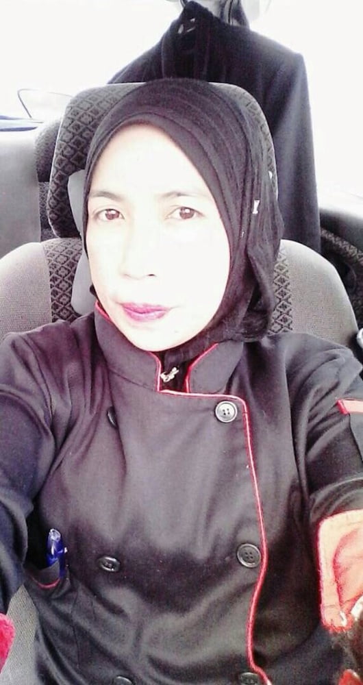 Milf malayo chef suhaila - parte 1
 #99779168