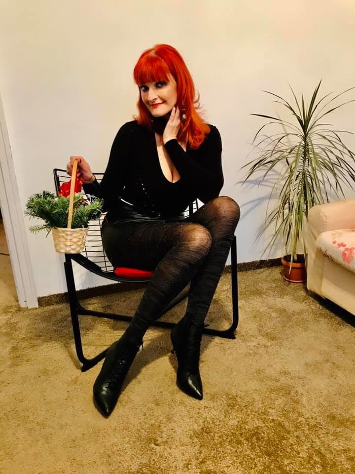 Dojrzala ruda suka
 #90317043