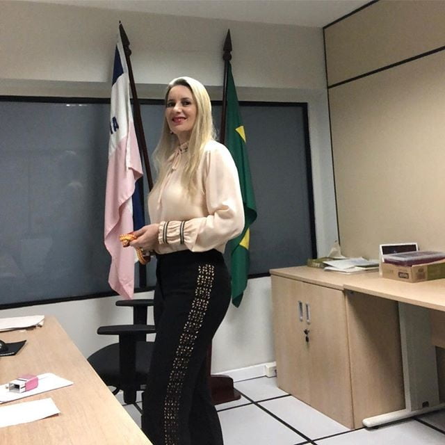 BRAZILIAN JUDGE #96236916
