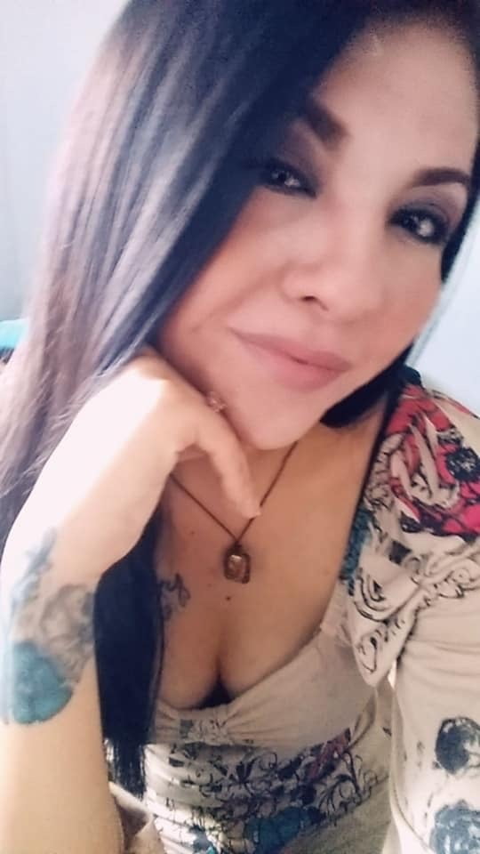 Selfie tiempo y caliente
 #97445818