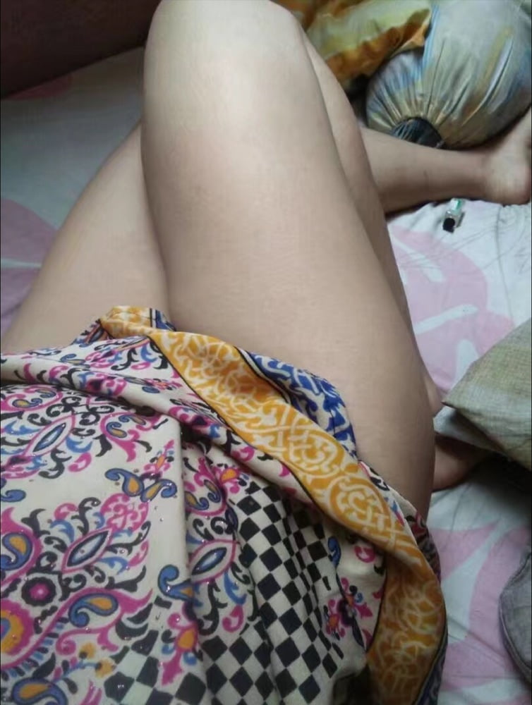 Cikgu Syamiera body padu gersang #96642629