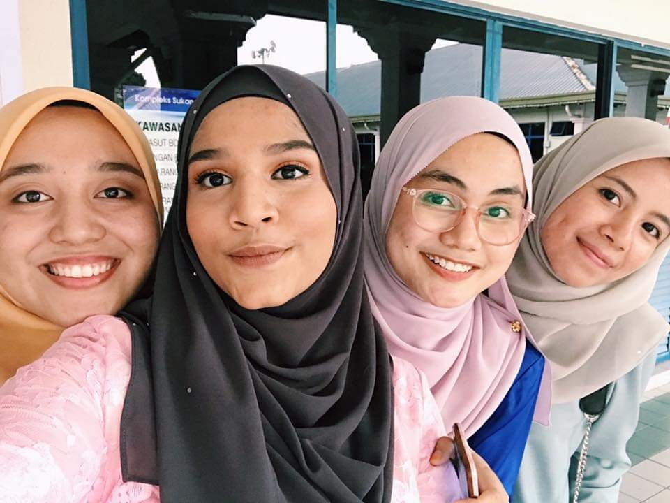 Cikgu Syamiera body padu gersang #96642635