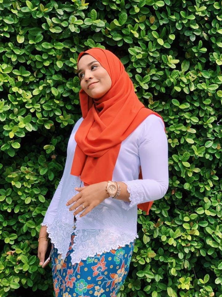 Cikgu Syamiera body padu gersang #96642657