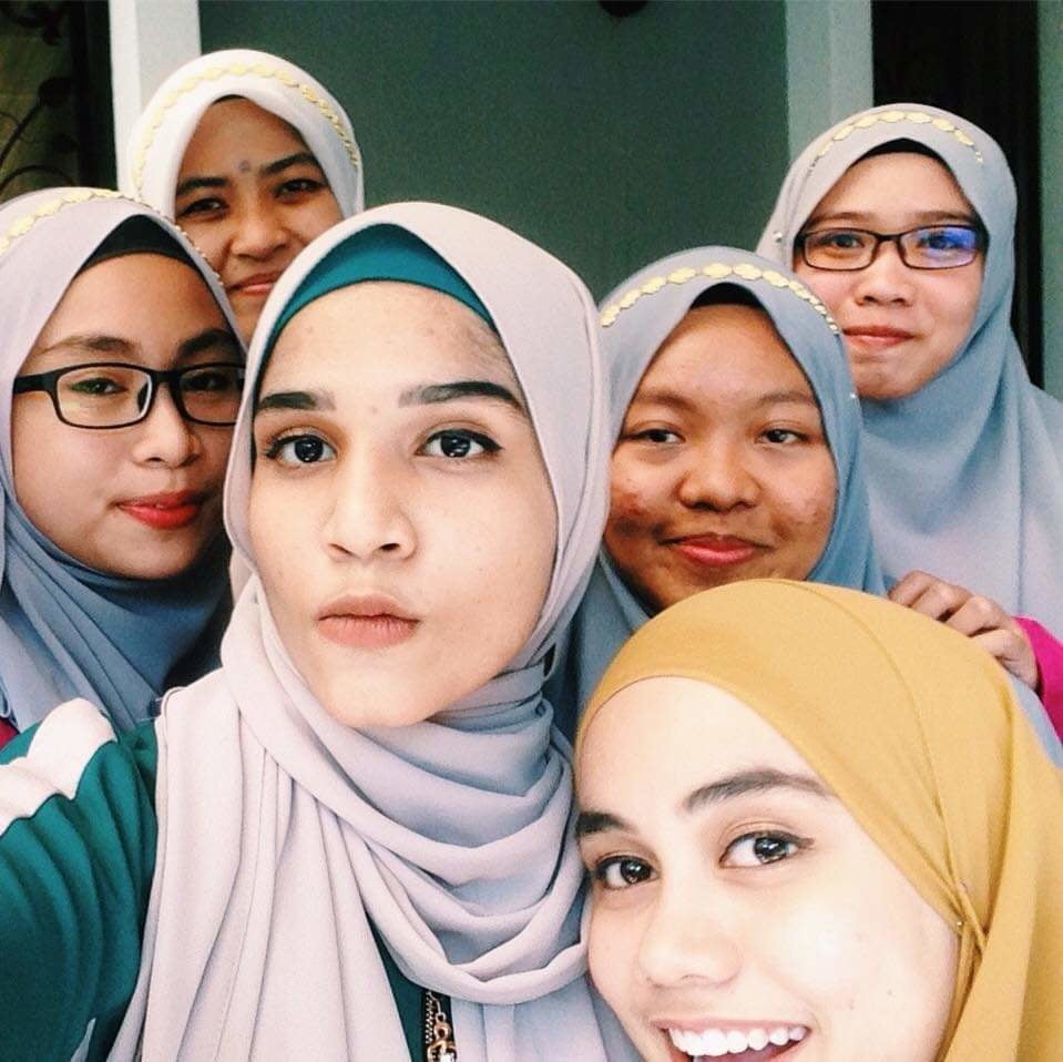 Cikgu Syamiera body padu gersang #96642675