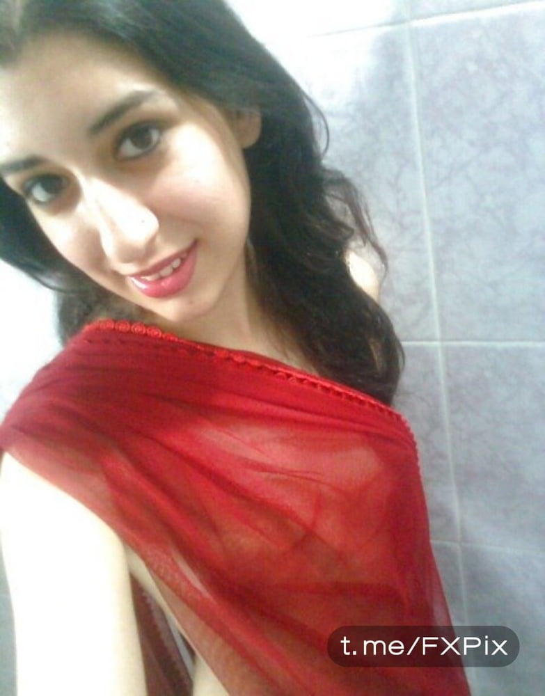 Amateur indische heiße Mädchen nackt Selfie
 #105564993