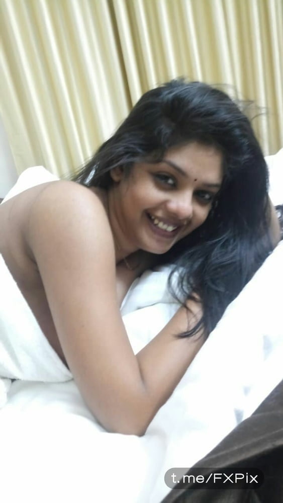 Amateur indische heiße Mädchen nackt Selfie
 #105565139