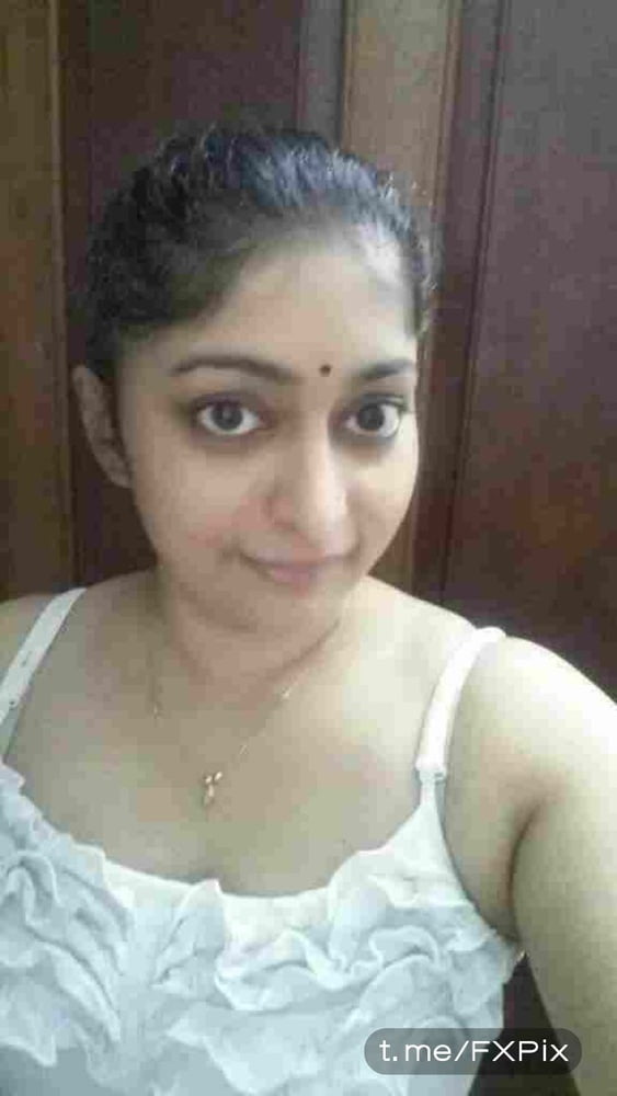 Amateur indische heiße Mädchen nackt Selfie
 #105565230