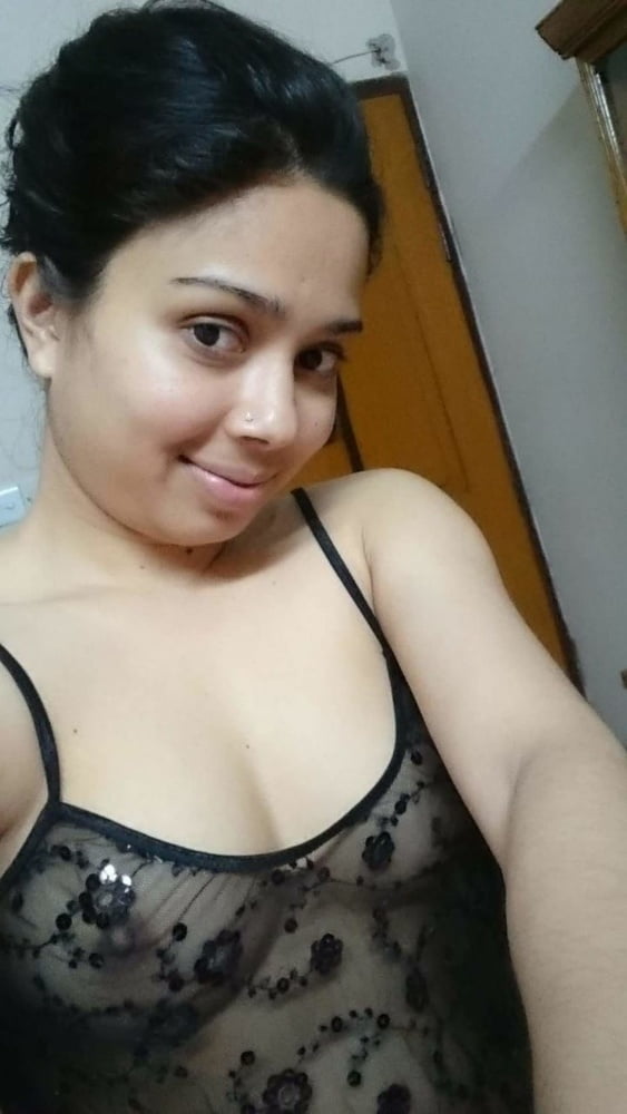 Amateur indische heiße Mädchen nackt Selfie
 #105565507