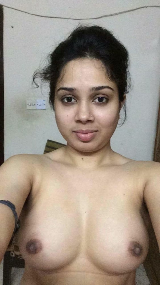 Amateur india caliente chica desnuda selfie
 #105565545