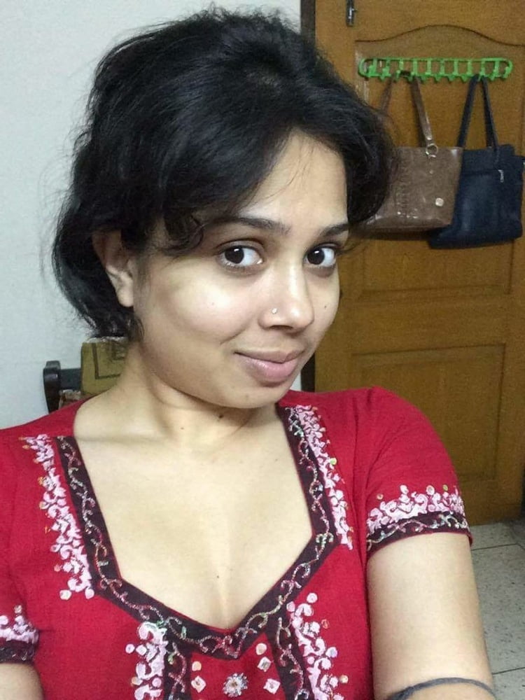 Amateur indische heiße Mädchen nackt Selfie
 #105565573