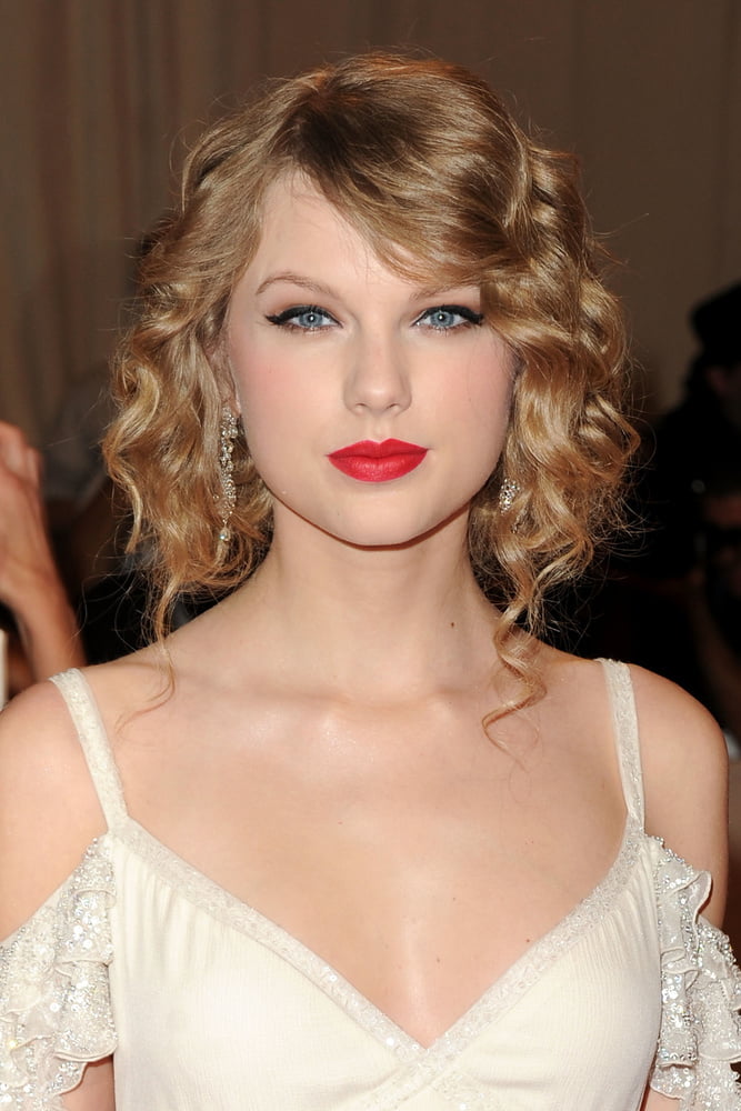 Splendida taylor
 #93443969