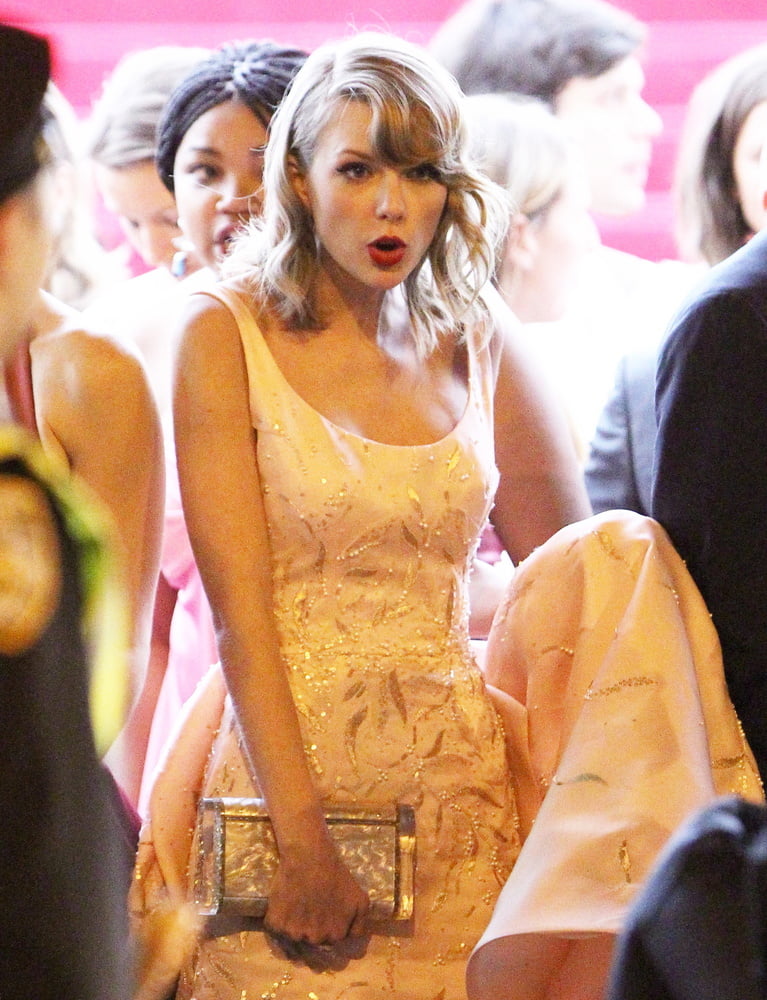 Splendida taylor
 #93443983