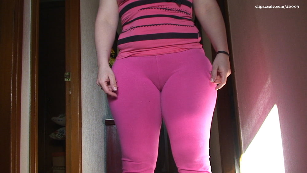 PINK PAWG #90939480