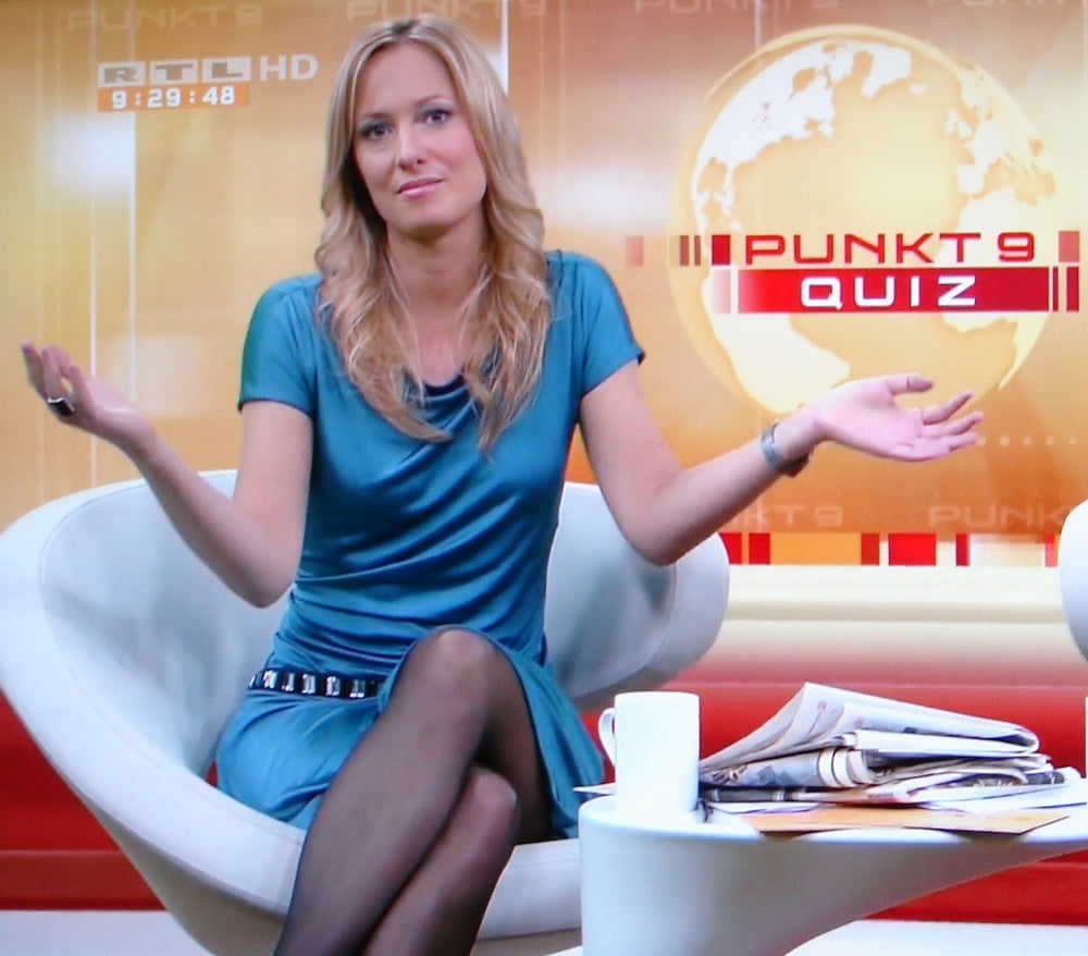 ドイツのテレビの乳房のアンジェラの指のエルベ
 #91478406