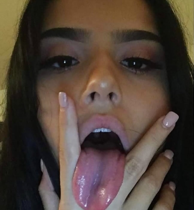 Mouth&#039;s   w i d e  open #89379388