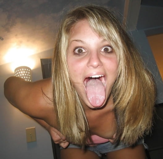 Mouth&#039;s   w i d e  open #89379406