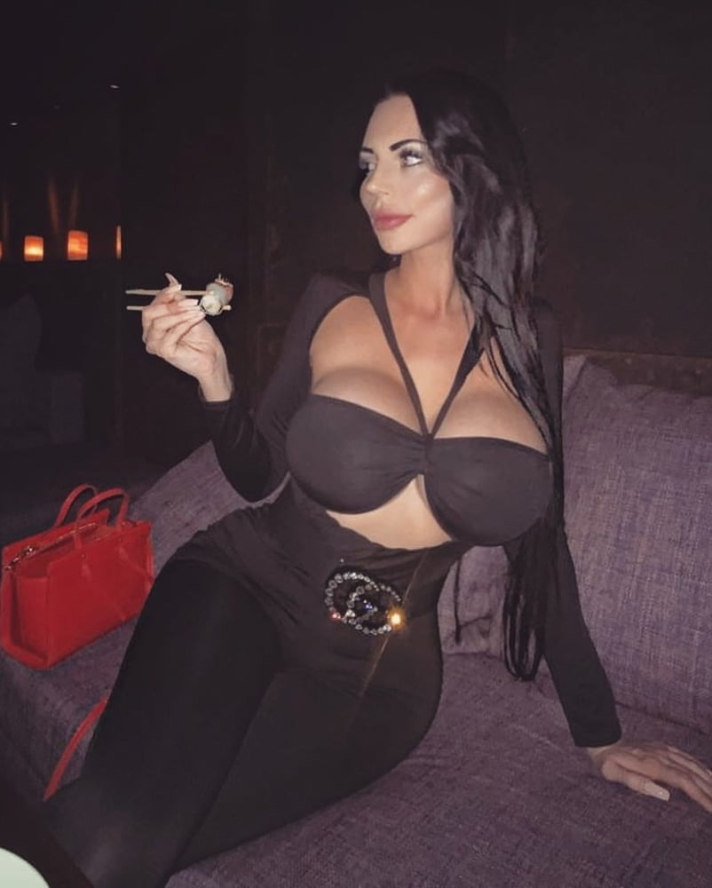 インスタグラムの友人たち
 #99450415