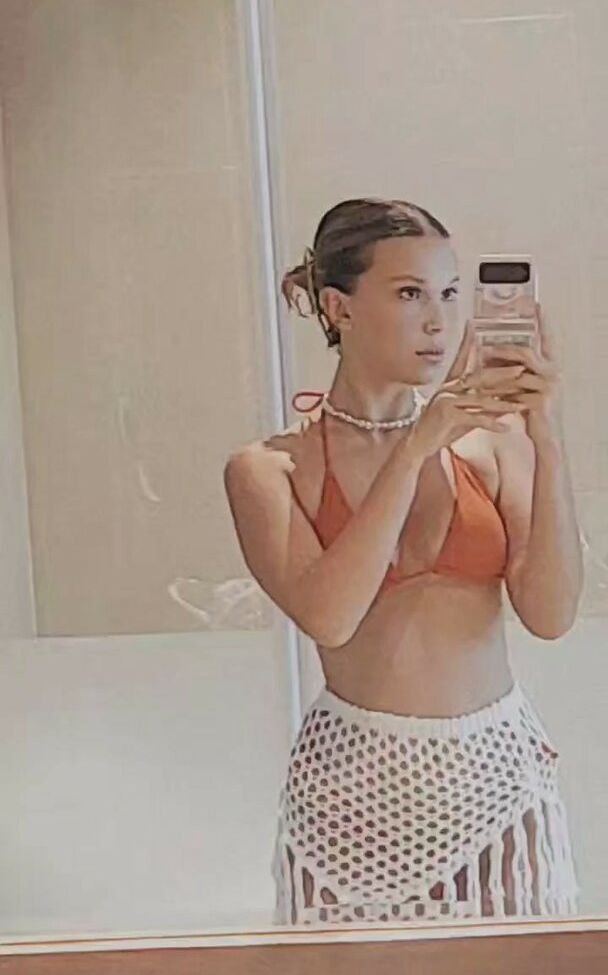 Millie Bobby Brown desnuda #107634331