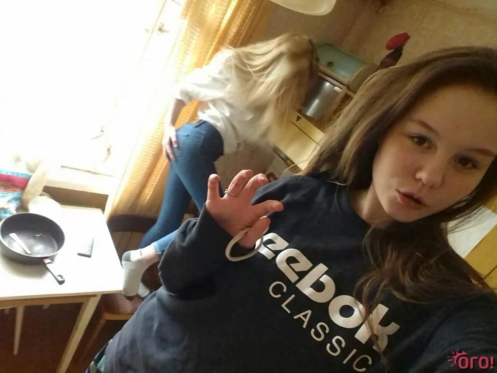 Ich habe deine Bilder gefunden
 #82099929