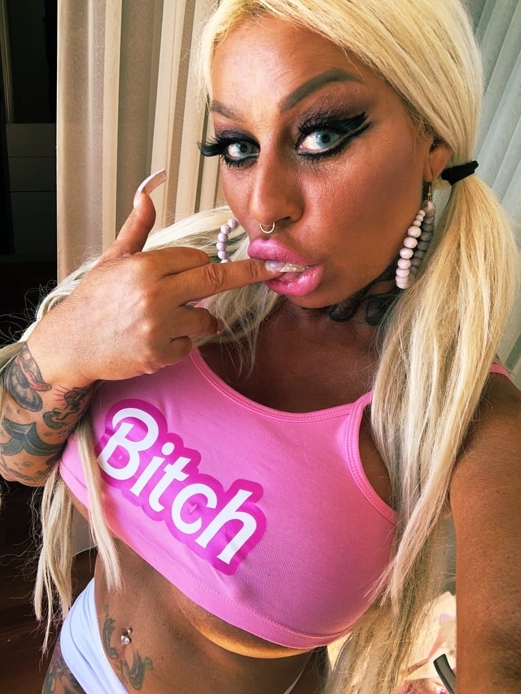 Sexy Twitter Schlampen 21
 #97750132