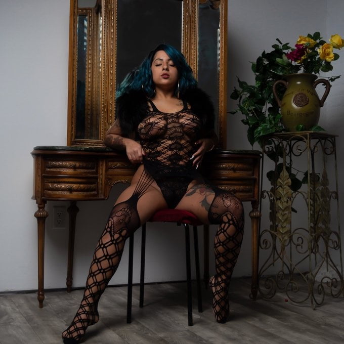 Sexy Twitter Schlampen 21
 #97750447