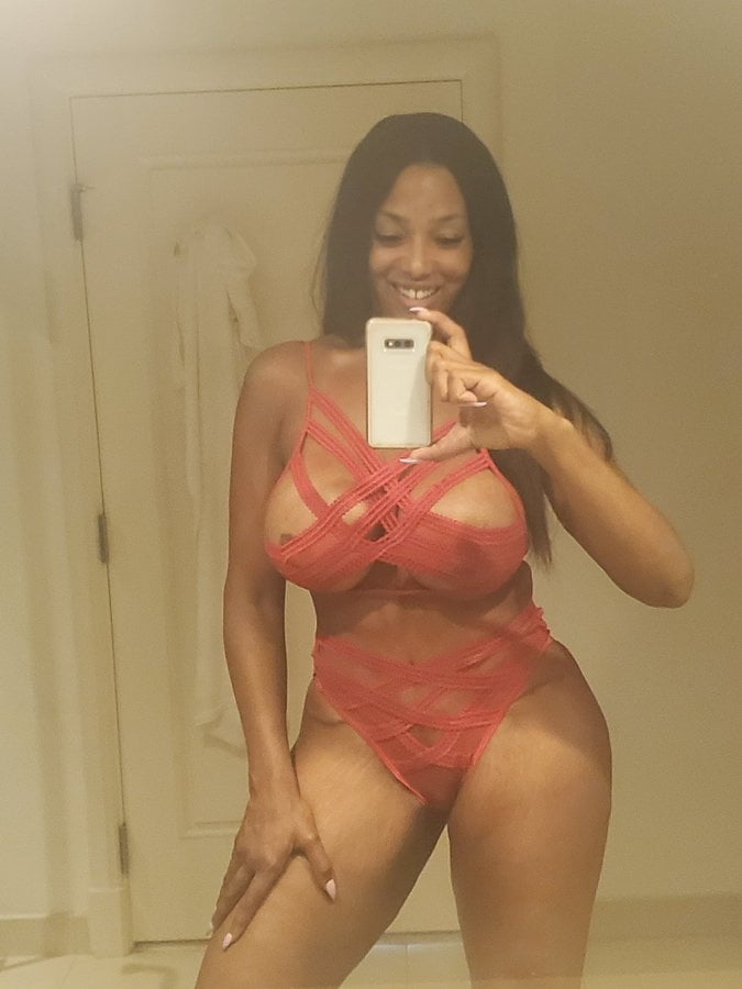 Sexy Twitter Schlampen 21
 #97750755