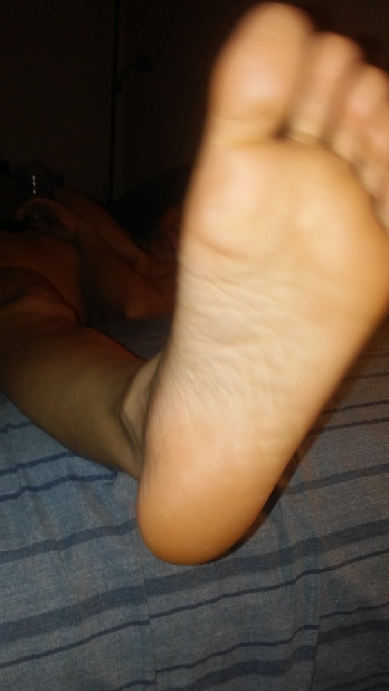 wife&#039;s yummy feet #81011740