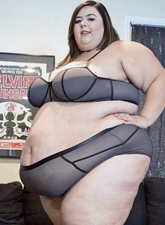 Ssbbw en culotte et soutien-gorge
 #100896372