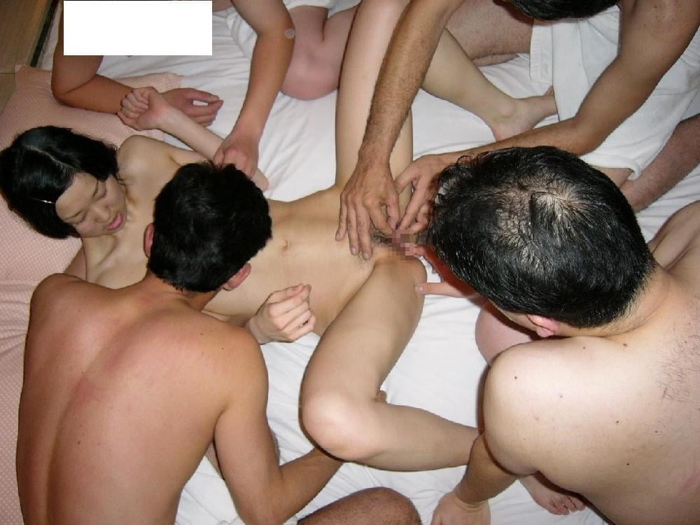 楽しさを持っている女性たち 24
 #90166645